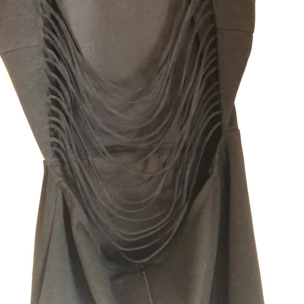 Black slit back dress - Picture 3 of 5